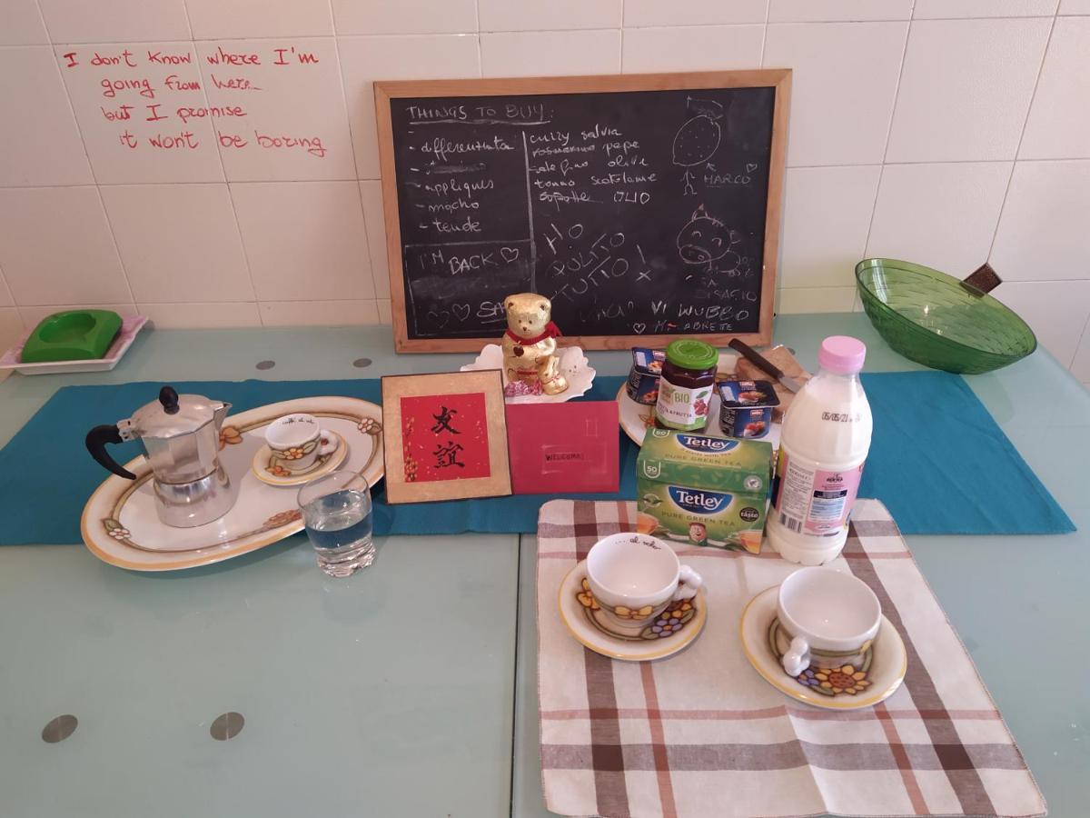 Vesuvio Corner - Spacious And Colorful Apartment In San Giorgio, Very Close To Napoli, Ideal For Families And Groups, Close To Pompeii, Sorrento... San Giorgio a Cremano Exterior foto